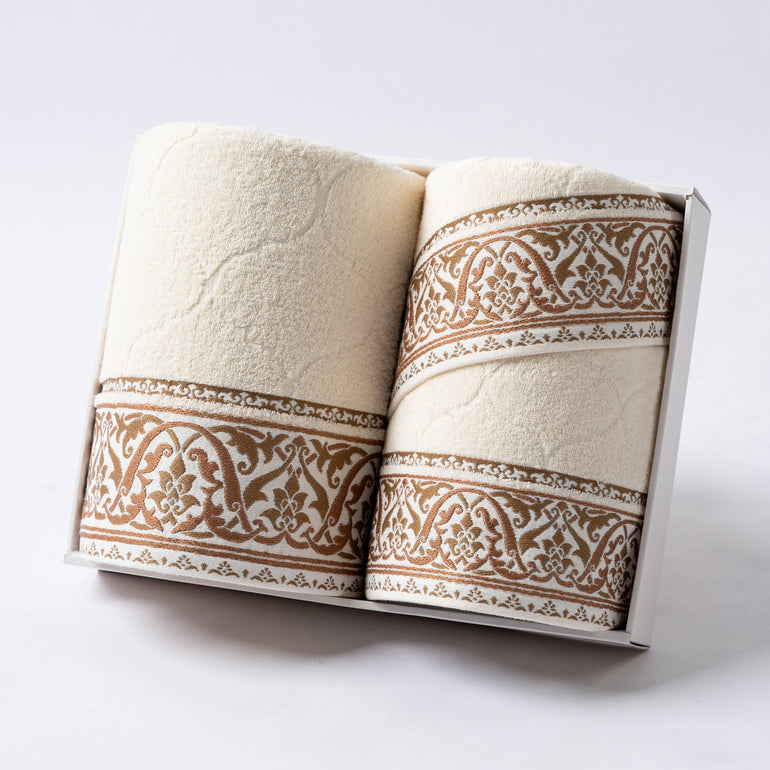 Noelle Hampers Christmas (Gift Set) Howel and Co